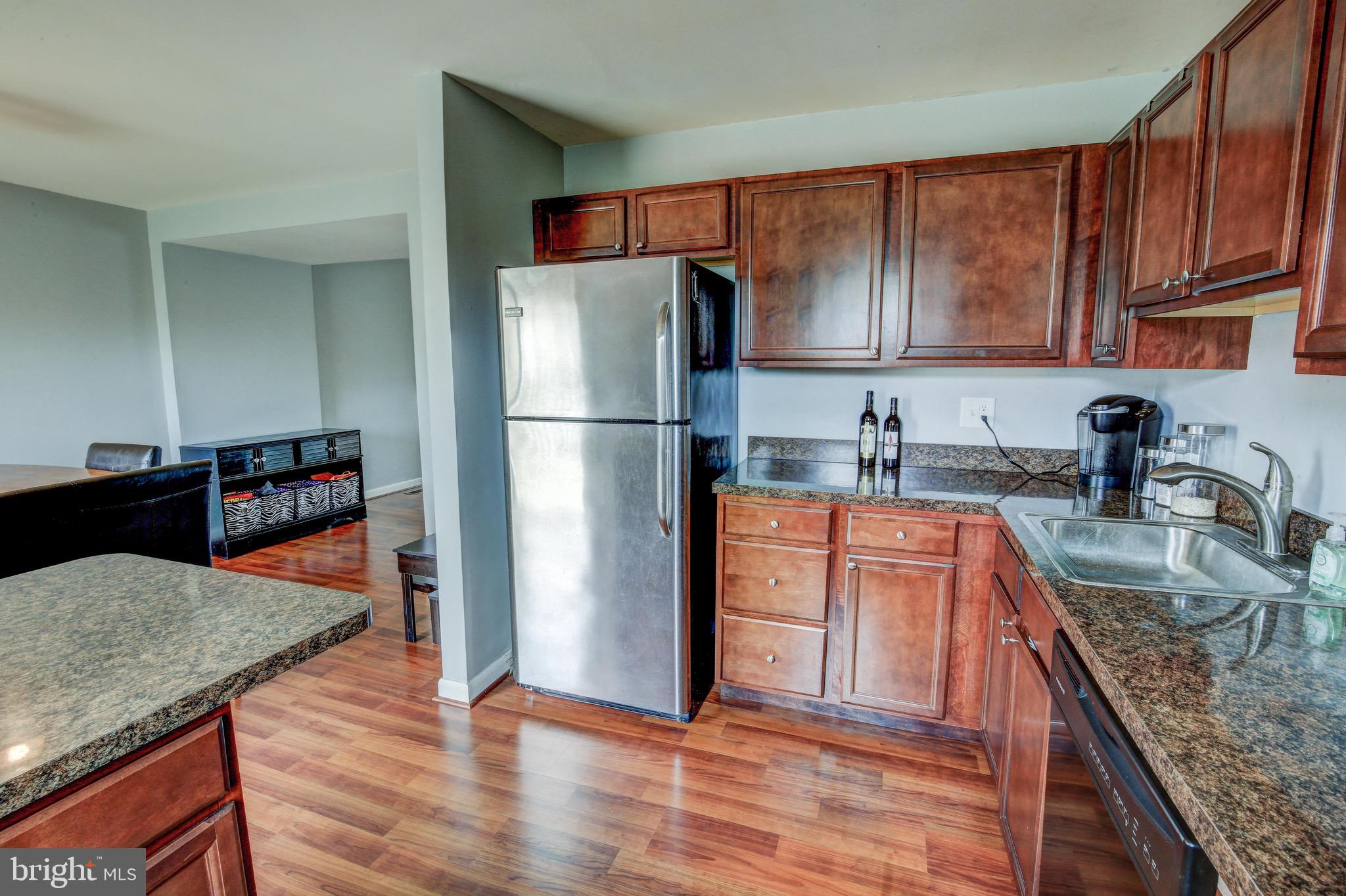 ELIZABETHS LANDING - Residential