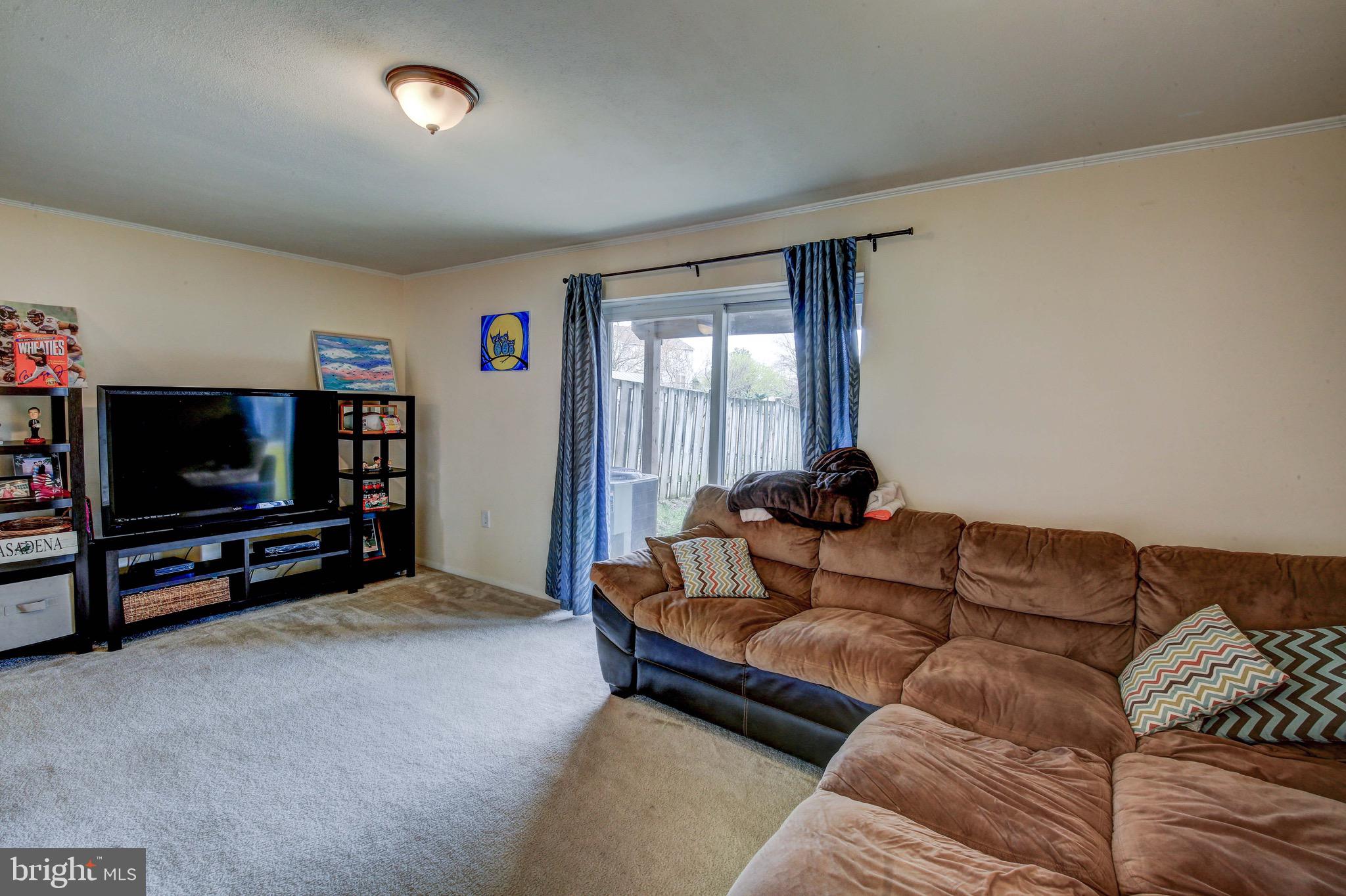 ELIZABETHS LANDING - Residential