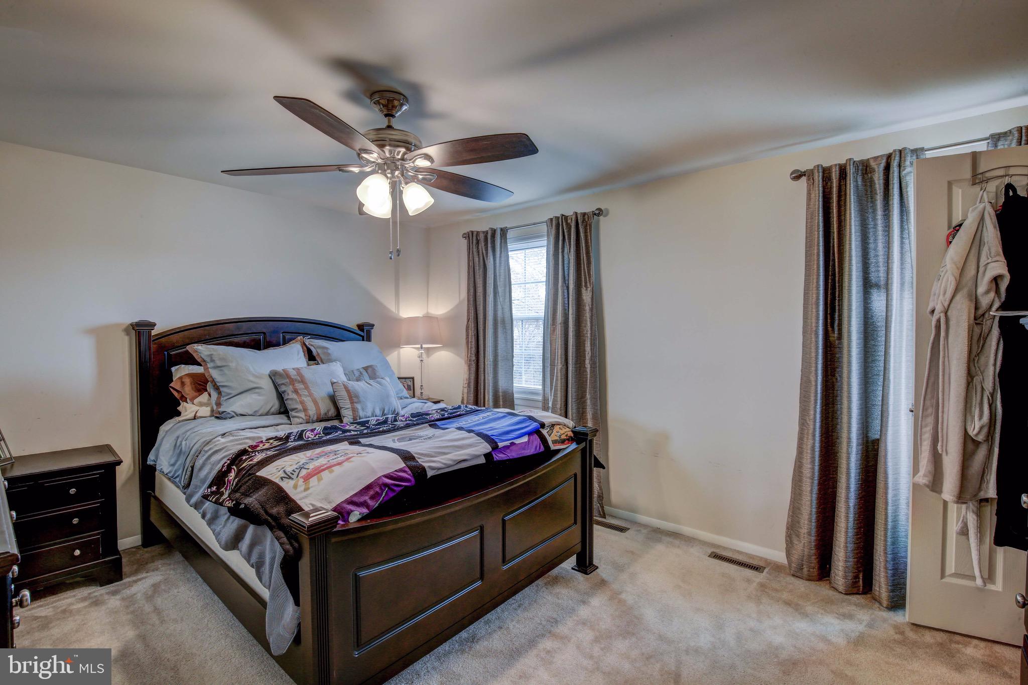 ELIZABETHS LANDING - Residential