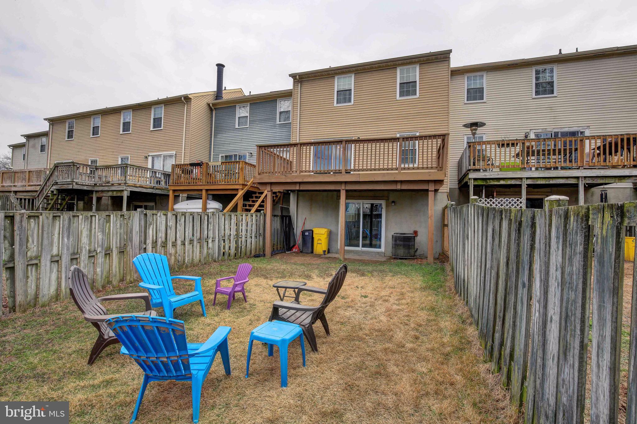 ELIZABETHS LANDING - Residential