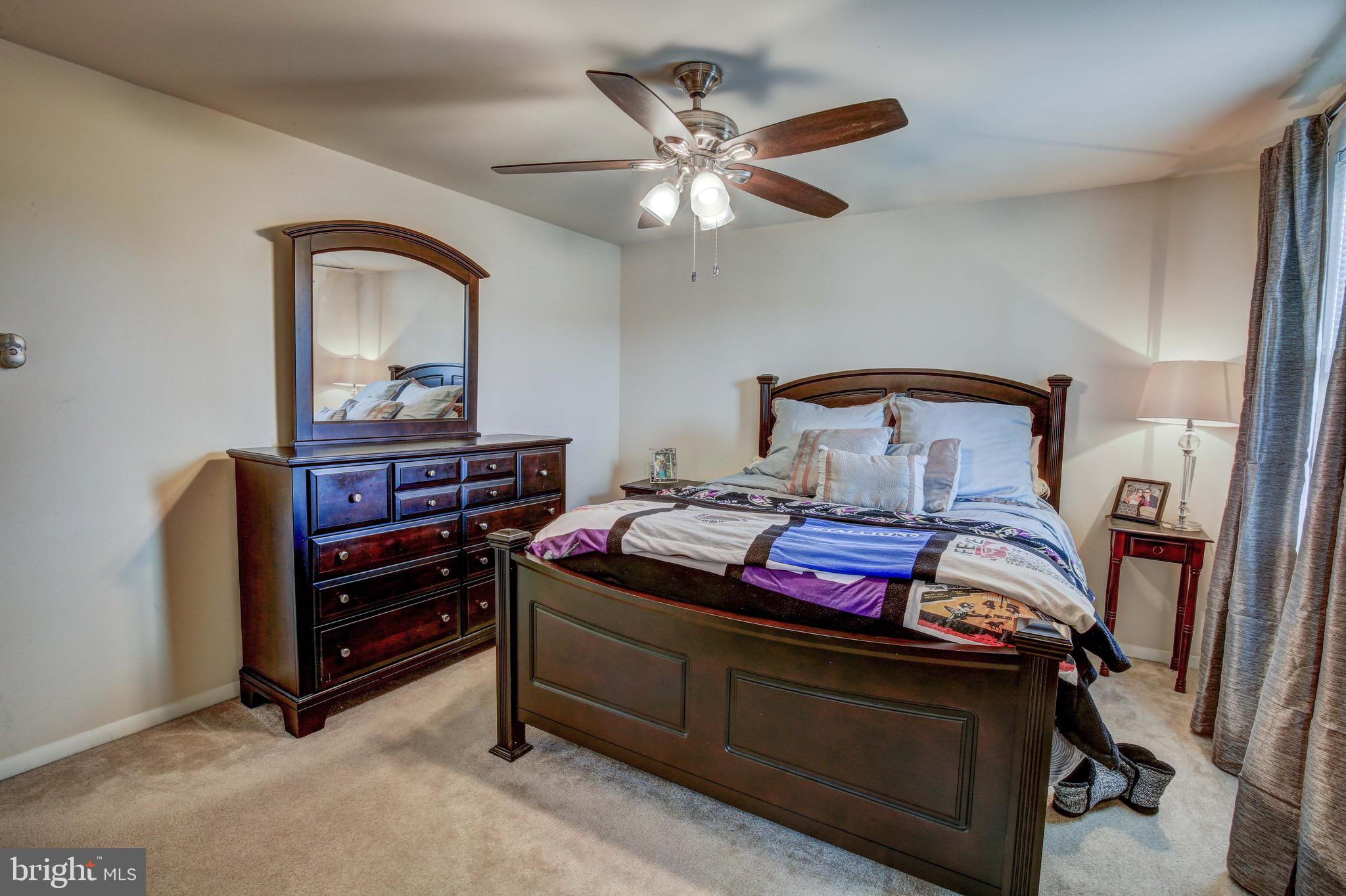 ELIZABETHS LANDING - Residential