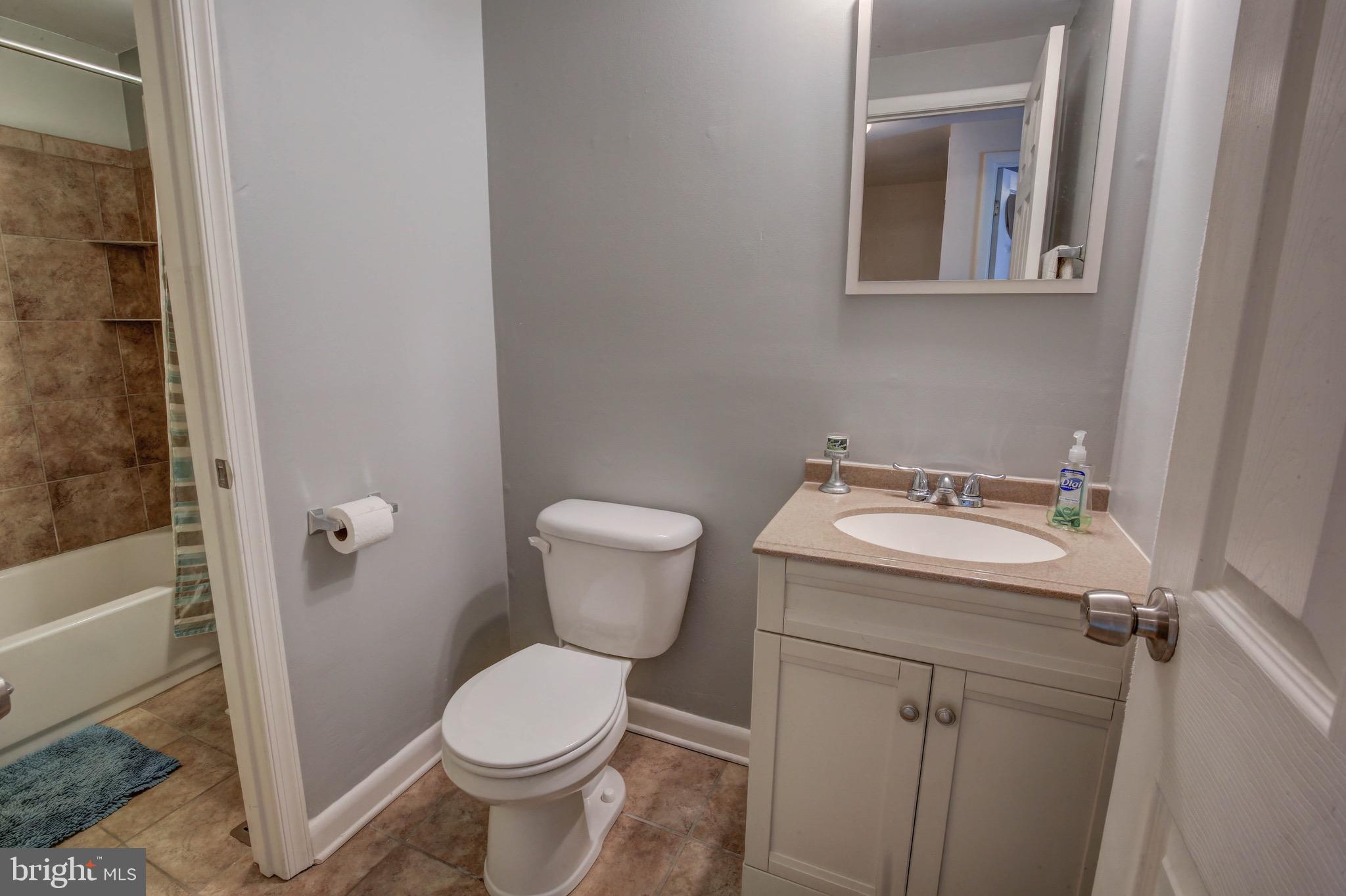 ELIZABETHS LANDING - Residential