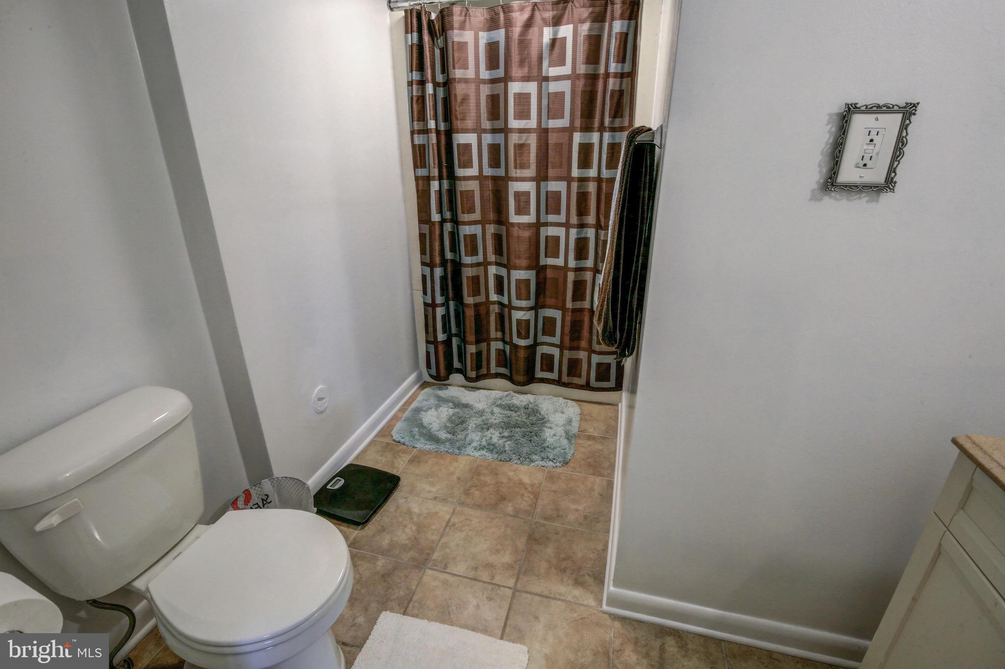 ELIZABETHS LANDING - Residential