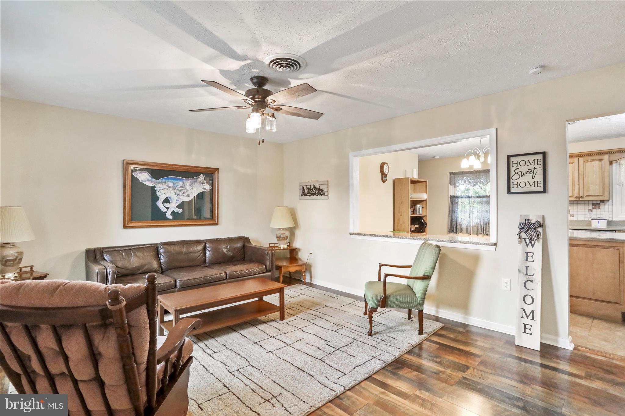 RIDGEFIELD - Residential