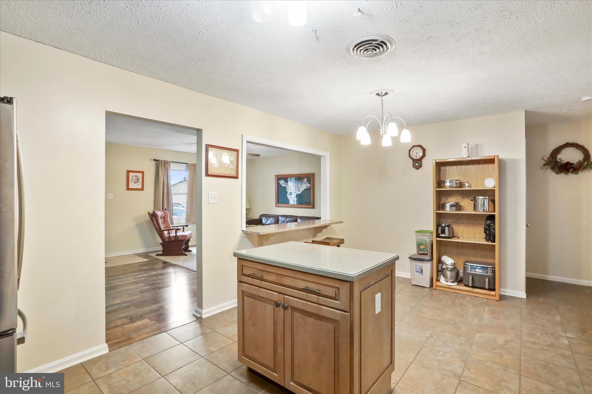 RIDGEFIELD - Residential