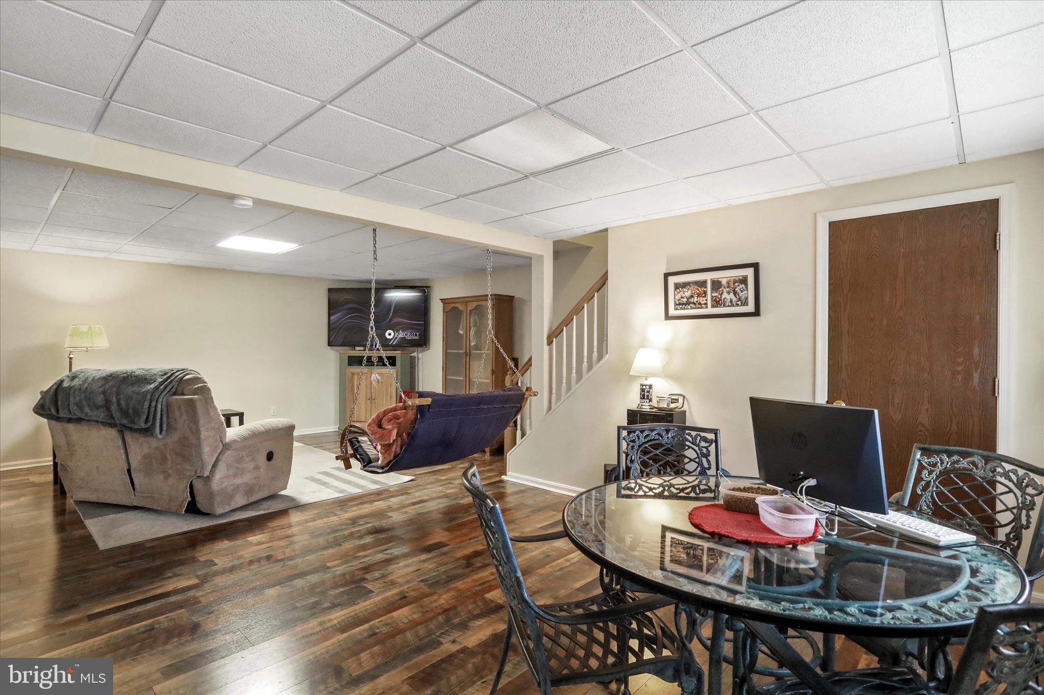 RIDGEFIELD - Residential