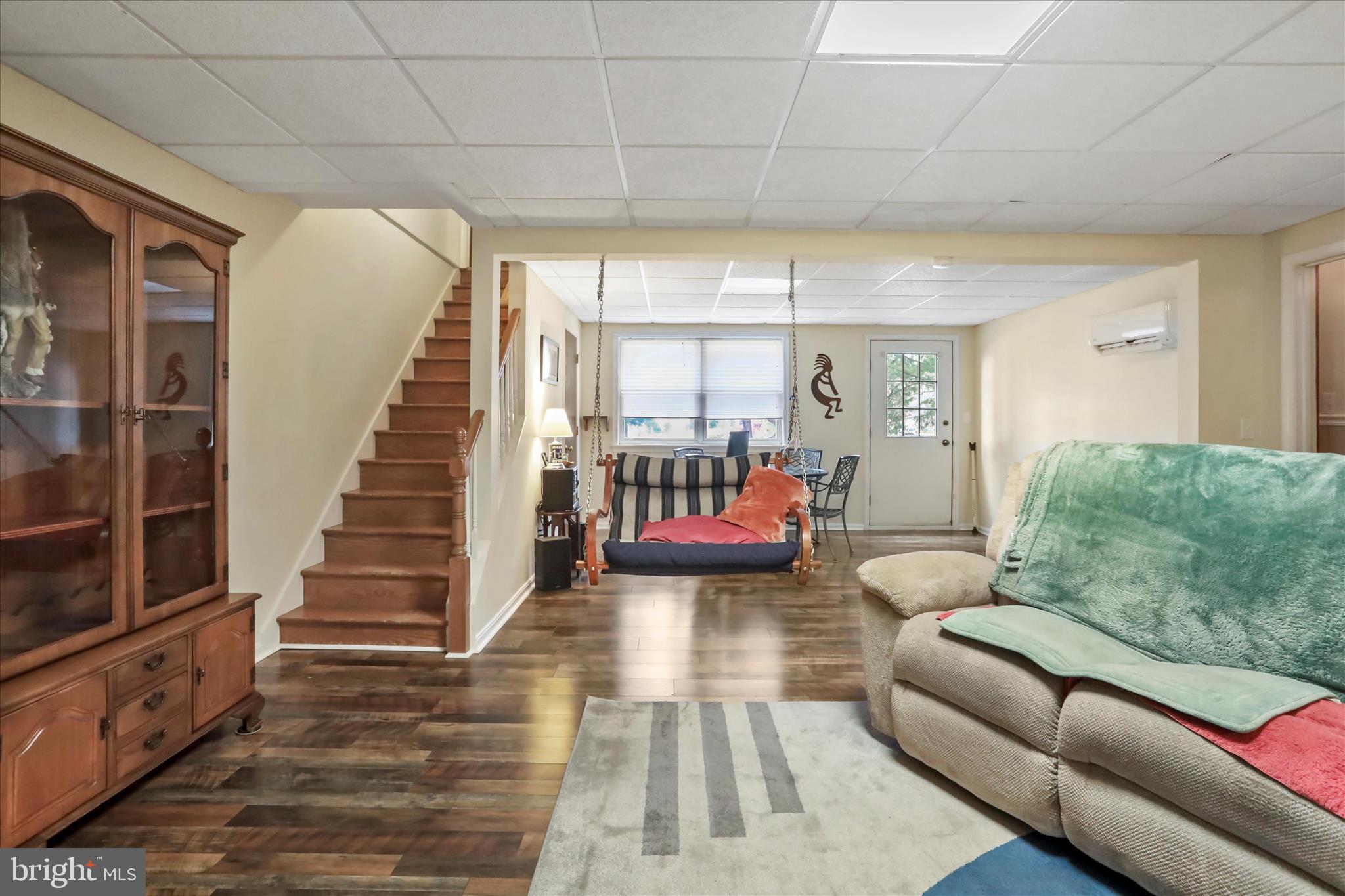 RIDGEFIELD - Residential