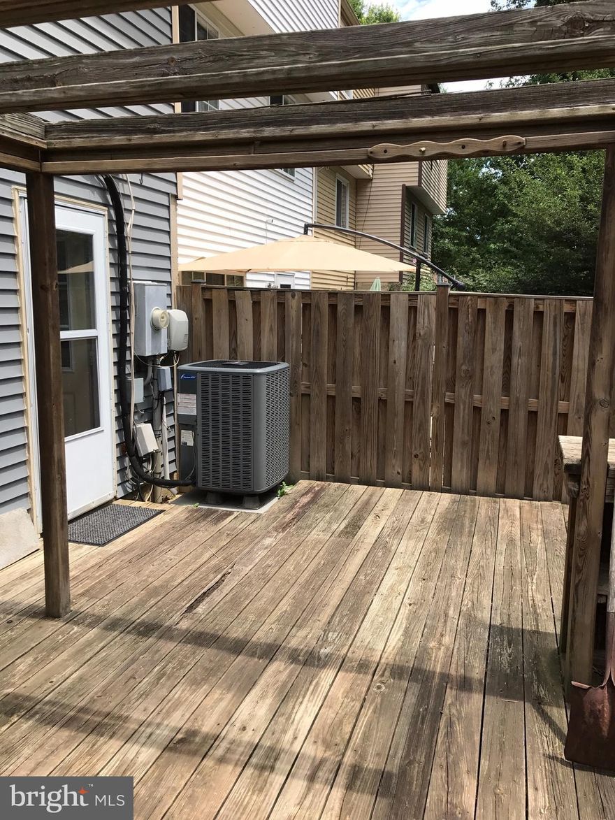 Efficiency Apt   Location, Location, Location in Kingstown. Studio basement apt. Private rear entrance. Nice deck in back yard. All utilities included in rents. New paint, new carpet, new tile. Fenced back yard. Very clean and very nice. Space perfect for one person.