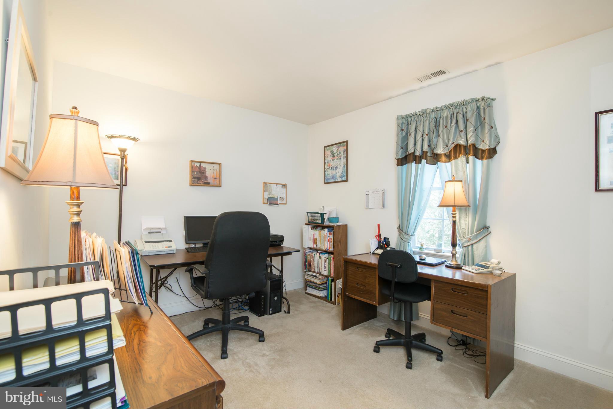 OAKLEIGH - Residential