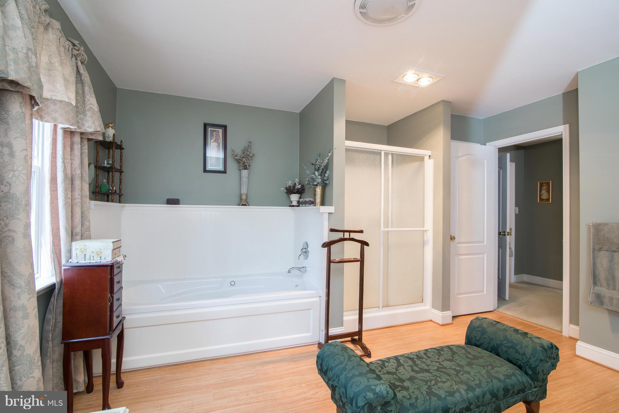 OAKLEIGH - Residential