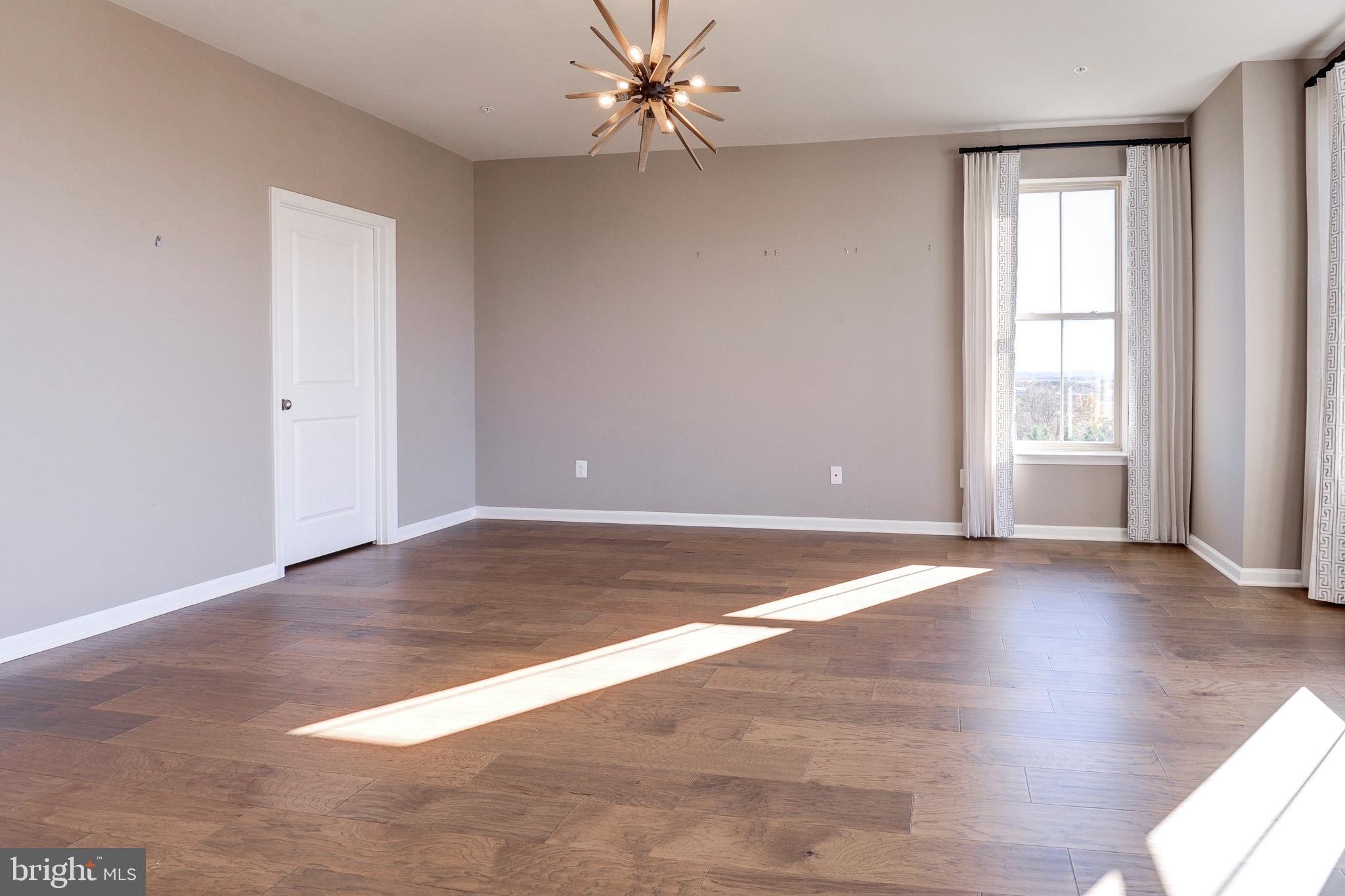 POTOMAC STATION MARKETPLACE - Residential Lease