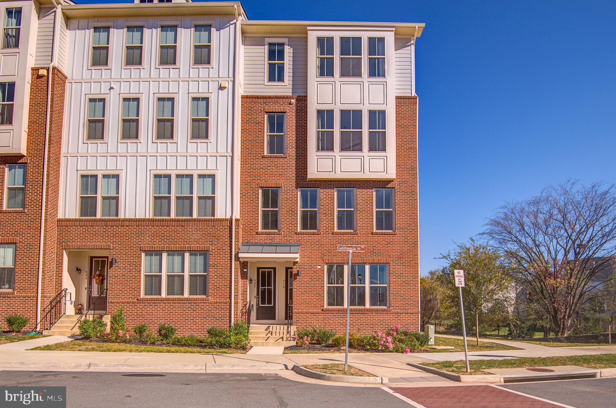 POTOMAC STATION MARKETPLACE - Residential Lease