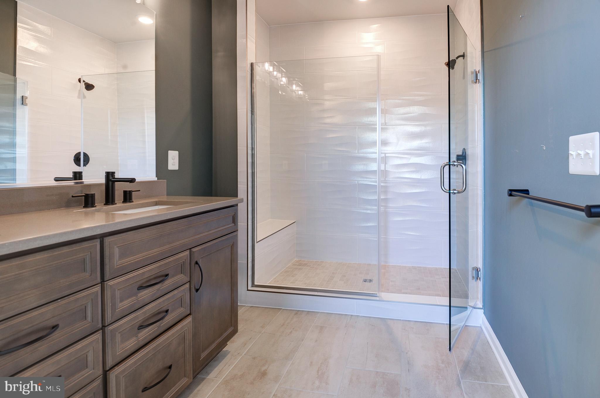 POTOMAC STATION MARKETPLACE - Residential Lease