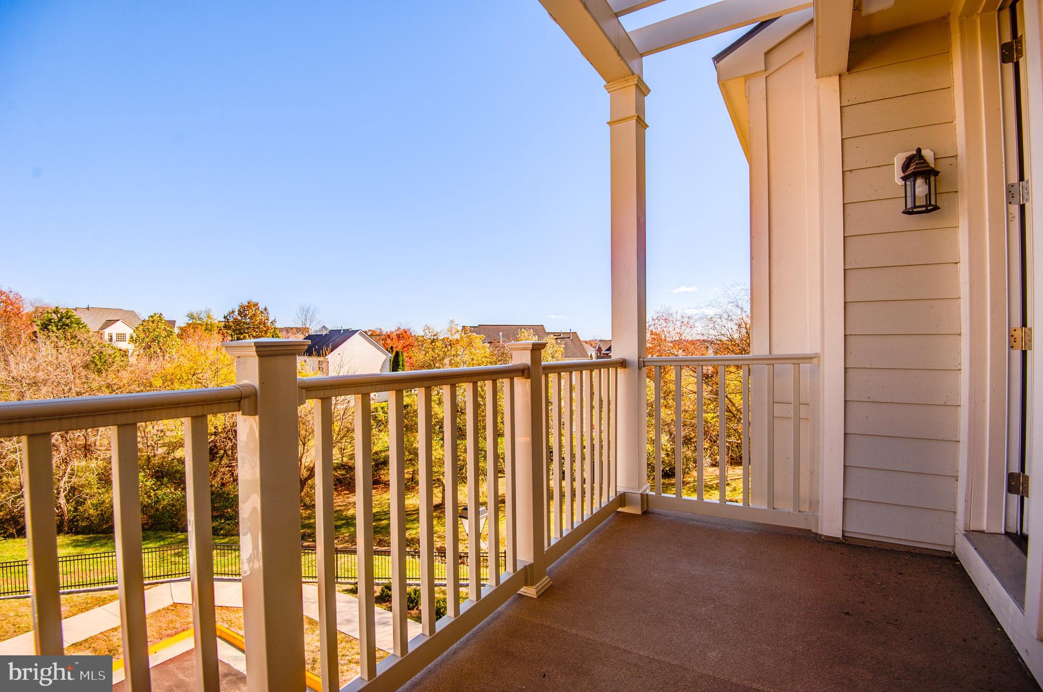 POTOMAC STATION MARKETPLACE - Residential Lease