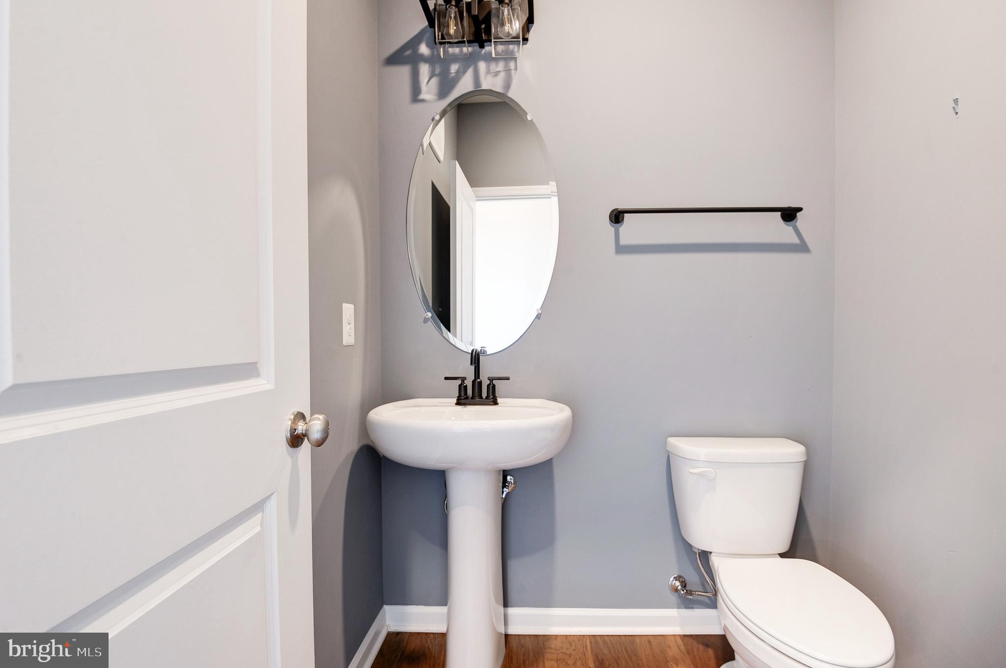 POTOMAC STATION MARKETPLACE - Residential Lease