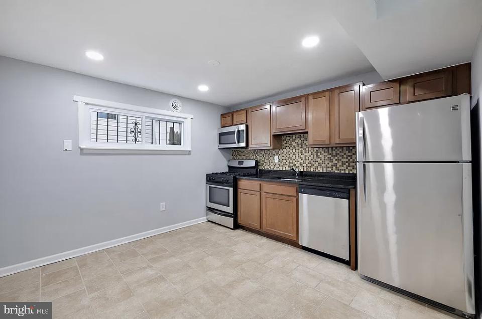 GREATER CAPITOL HEIGHTS - Residential Lease