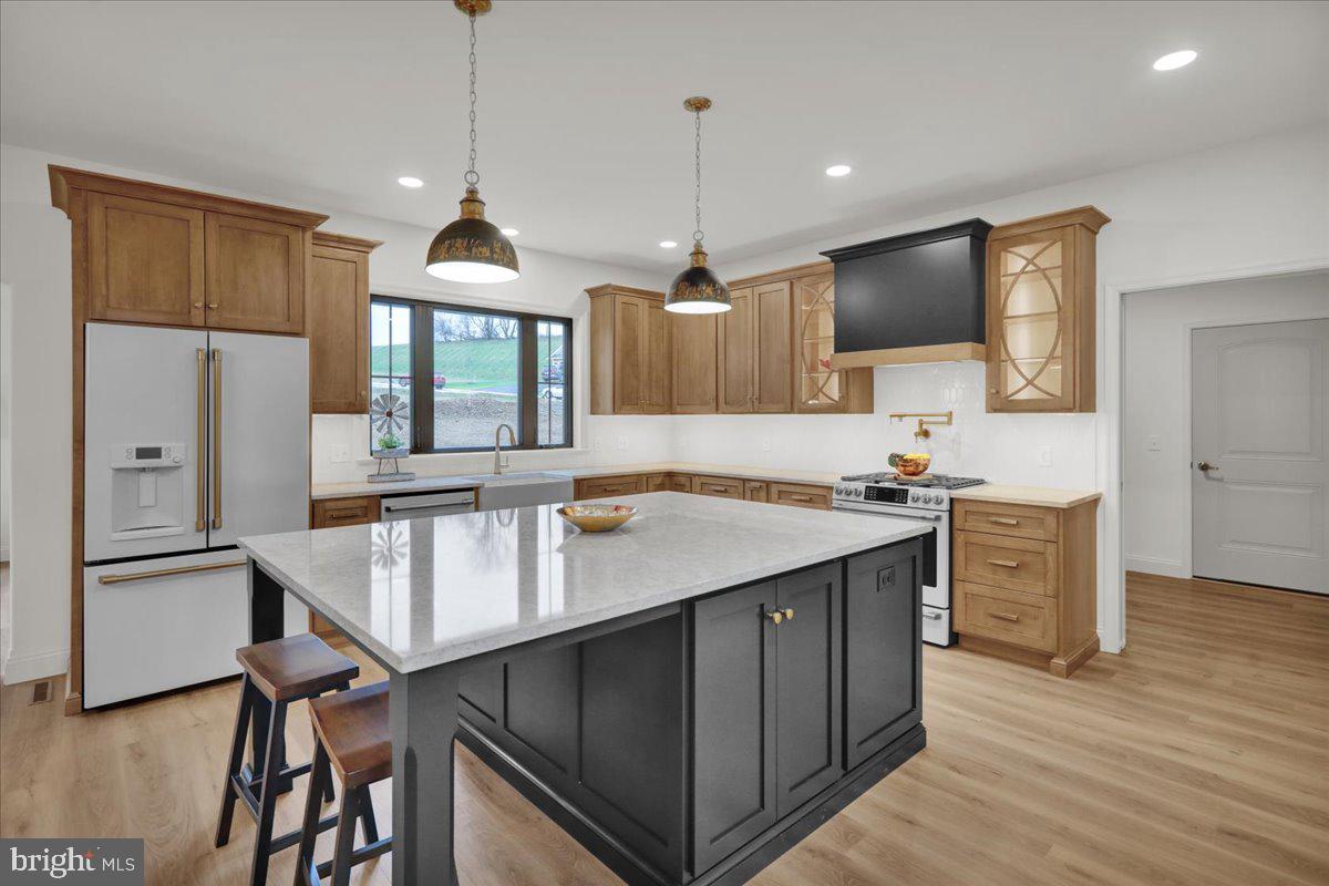 THE ESTATES AT HEARTHSIDE - Residential