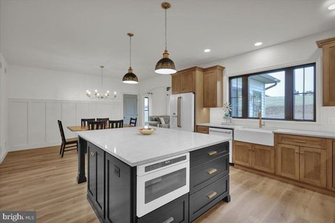 Tiny photo for 2000 Rolling Meadow Rd, LEBANON, PA 17046 (MLS # PALN2022682)