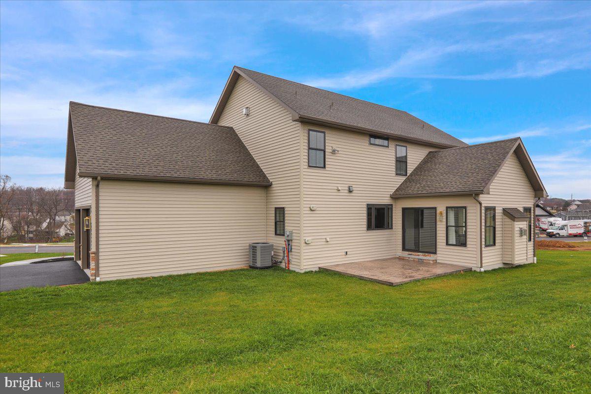 THE ESTATES AT HEARTHSIDE - Residential