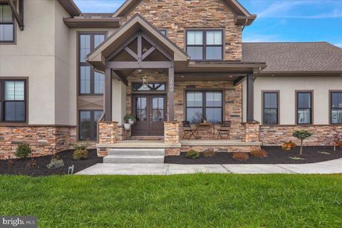 Tiny photo for 2000 Rolling Meadow Rd, LEBANON, PA 17046 (MLS # PALN2022682)