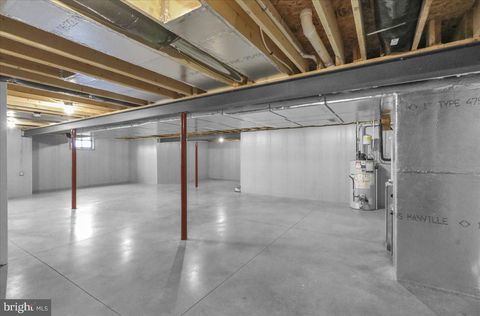 Tiny photo for 2000 Rolling Meadow Rd, LEBANON, PA 17046 (MLS # PALN2022682)