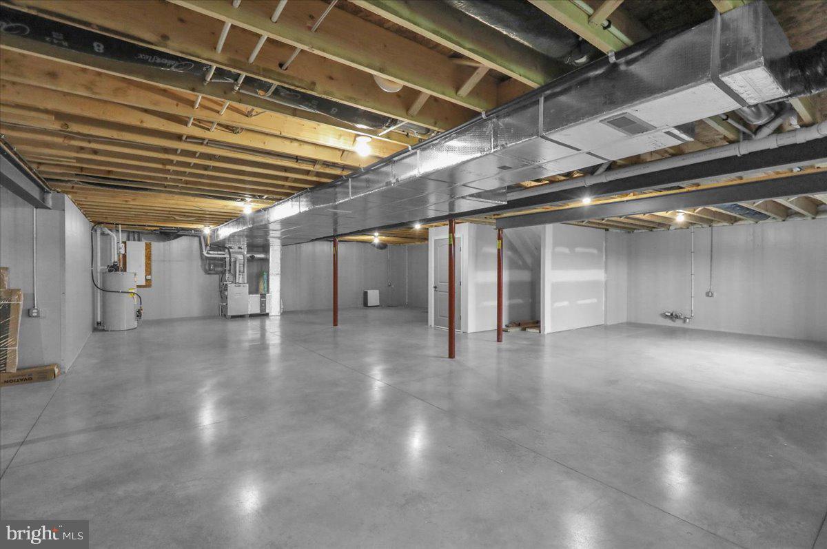 THE ESTATES AT HEARTHSIDE - Residential