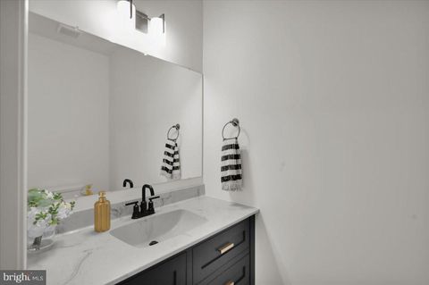 Tiny photo for 2000 Rolling Meadow Rd, LEBANON, PA 17046 (MLS # PALN2022682)