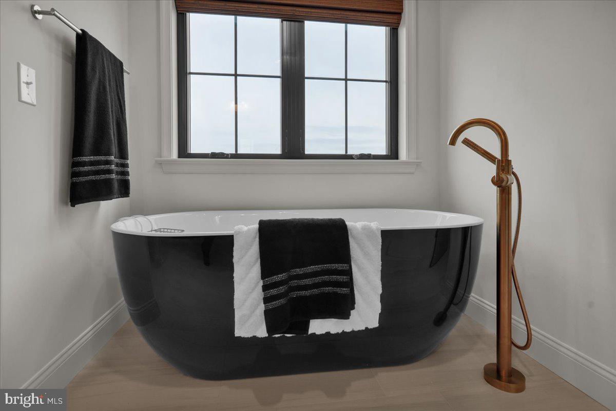 THE ESTATES AT HEARTHSIDE - Residential