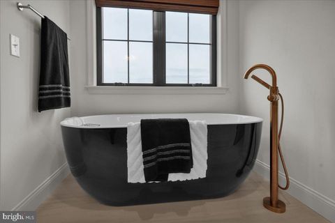 Tiny photo for 2000 Rolling Meadow Rd, LEBANON, PA 17046 (MLS # PALN2022682)