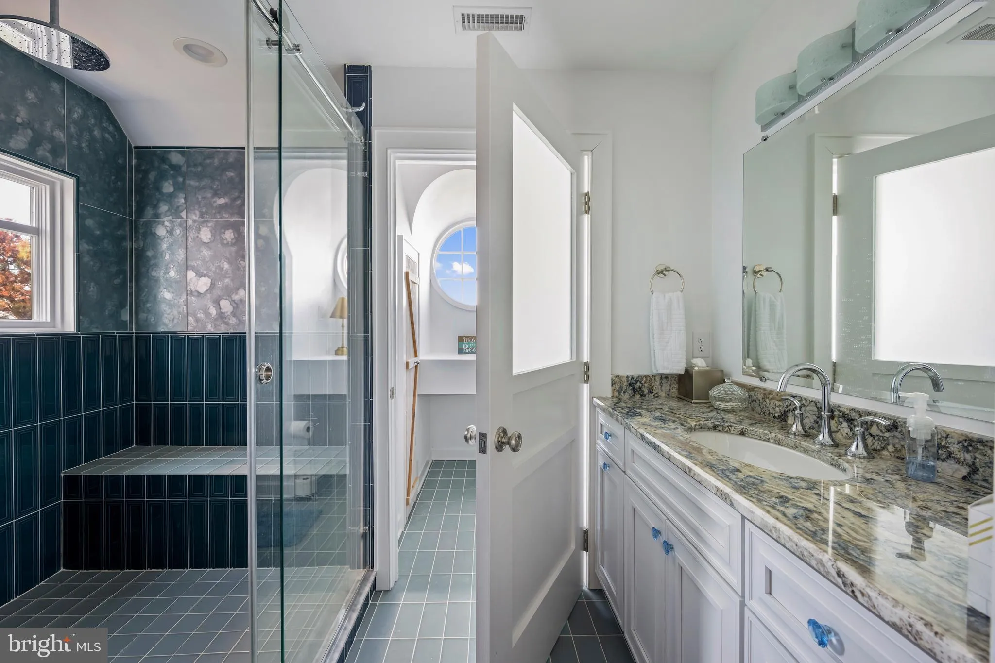 Lewes, Delaware 19958, United States, 5 Bedrooms Bedrooms, ,5 BathroomsBathrooms,Residential,Active,233221