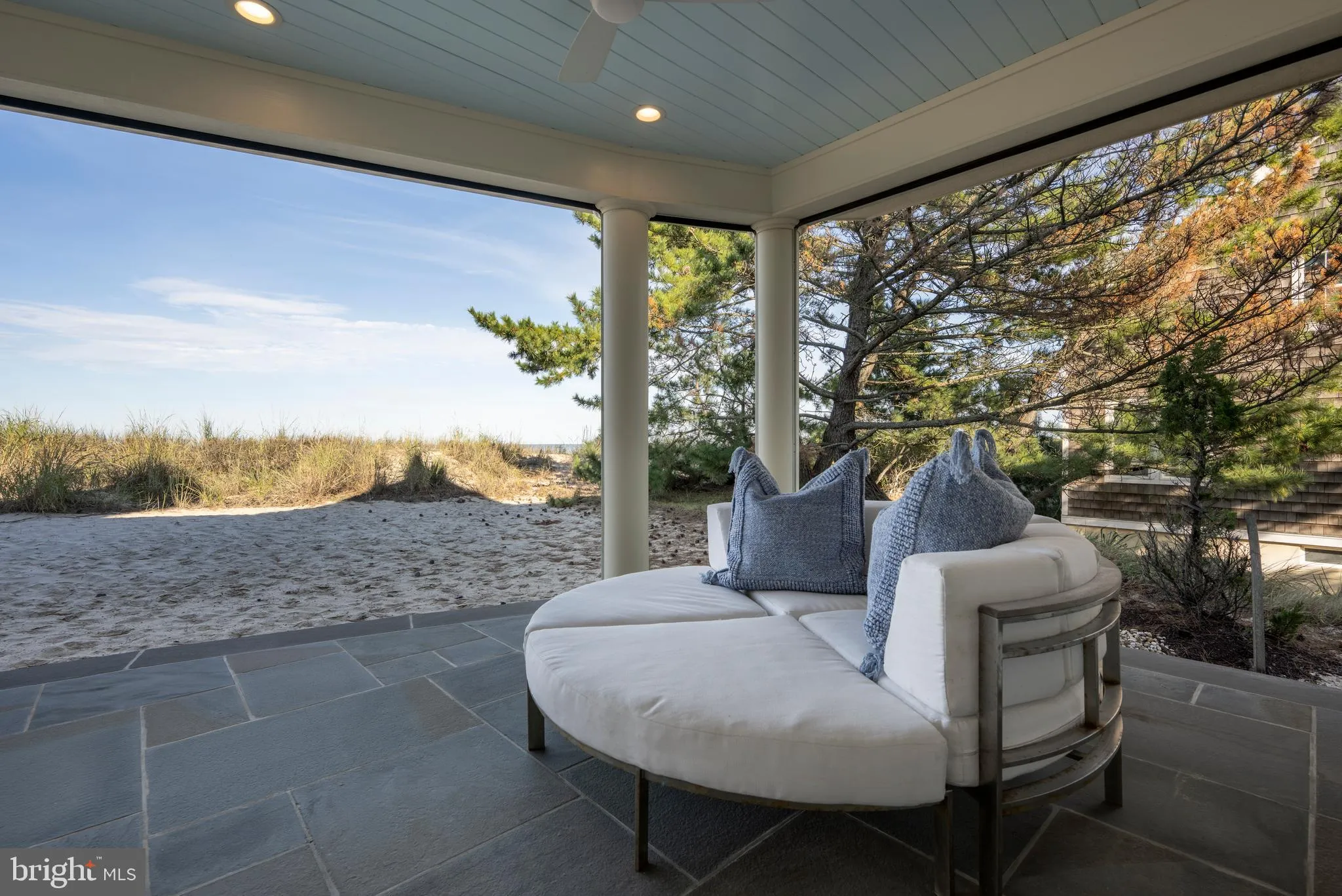 Lewes, Delaware 19958, United States, 5 Bedrooms Bedrooms, ,5 BathroomsBathrooms,Residential,Active,233221