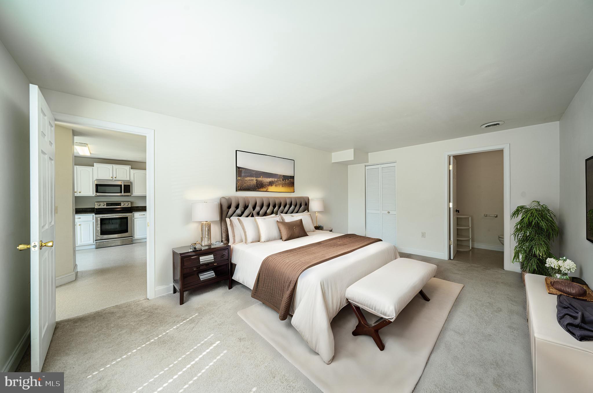 NORTH END - Residential