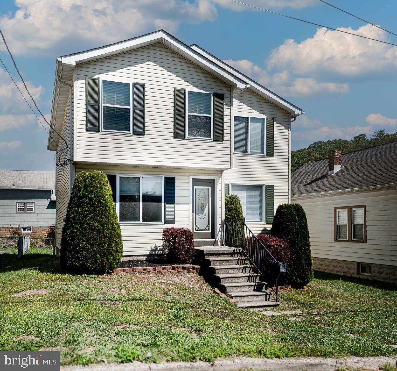 NORTH END - Residential