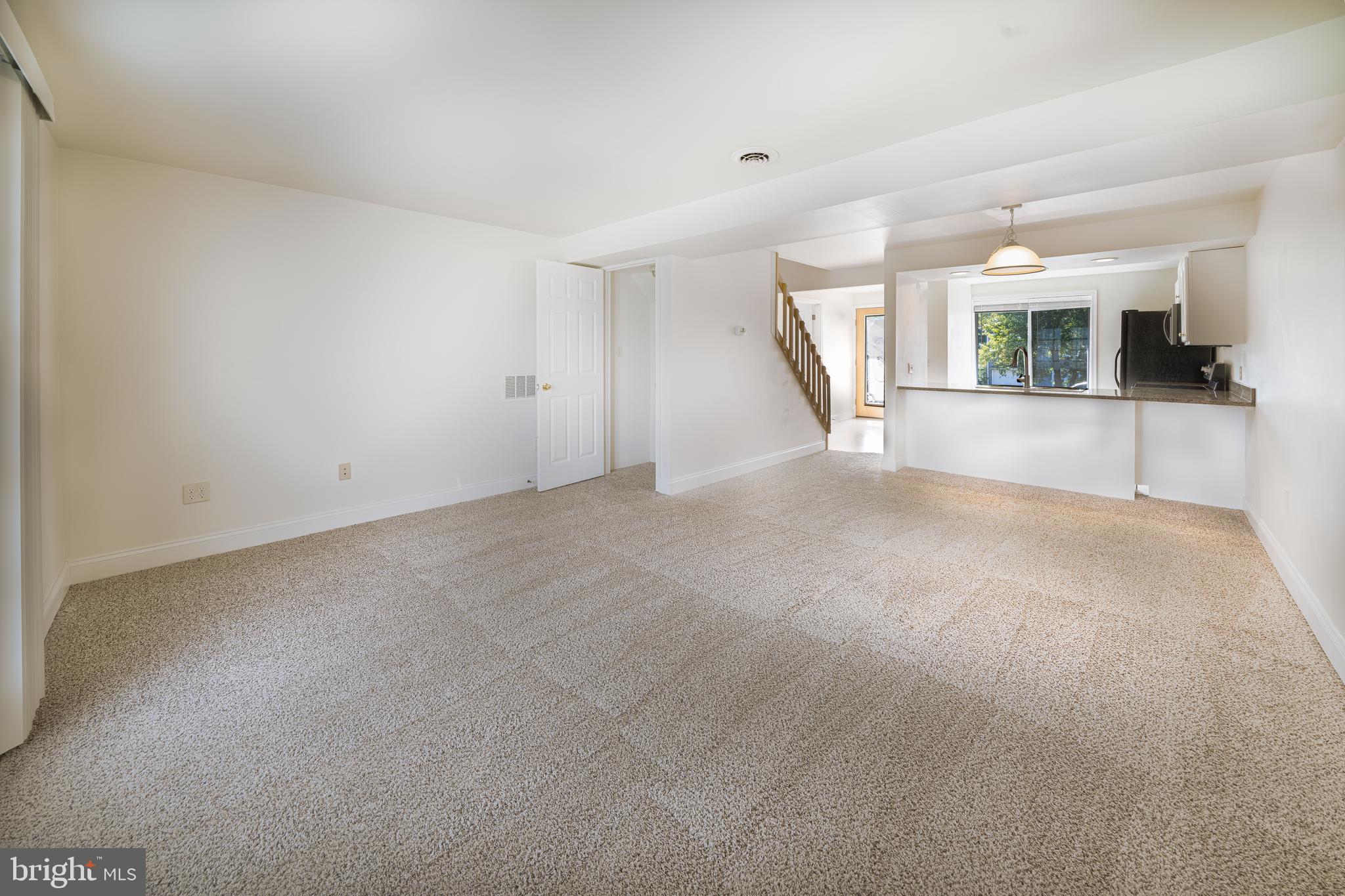 NORTH END - Residential