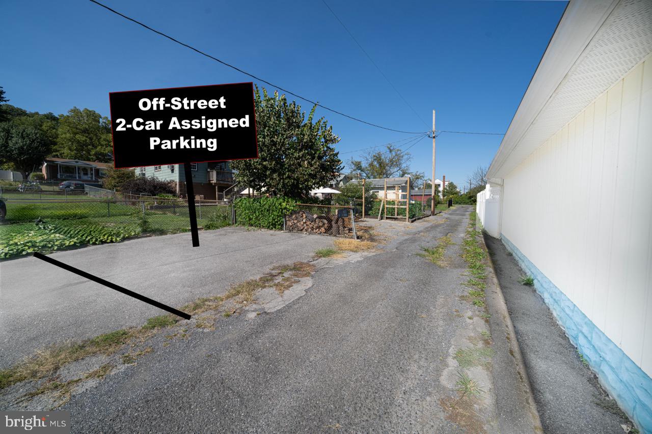 NORTH END - Residential