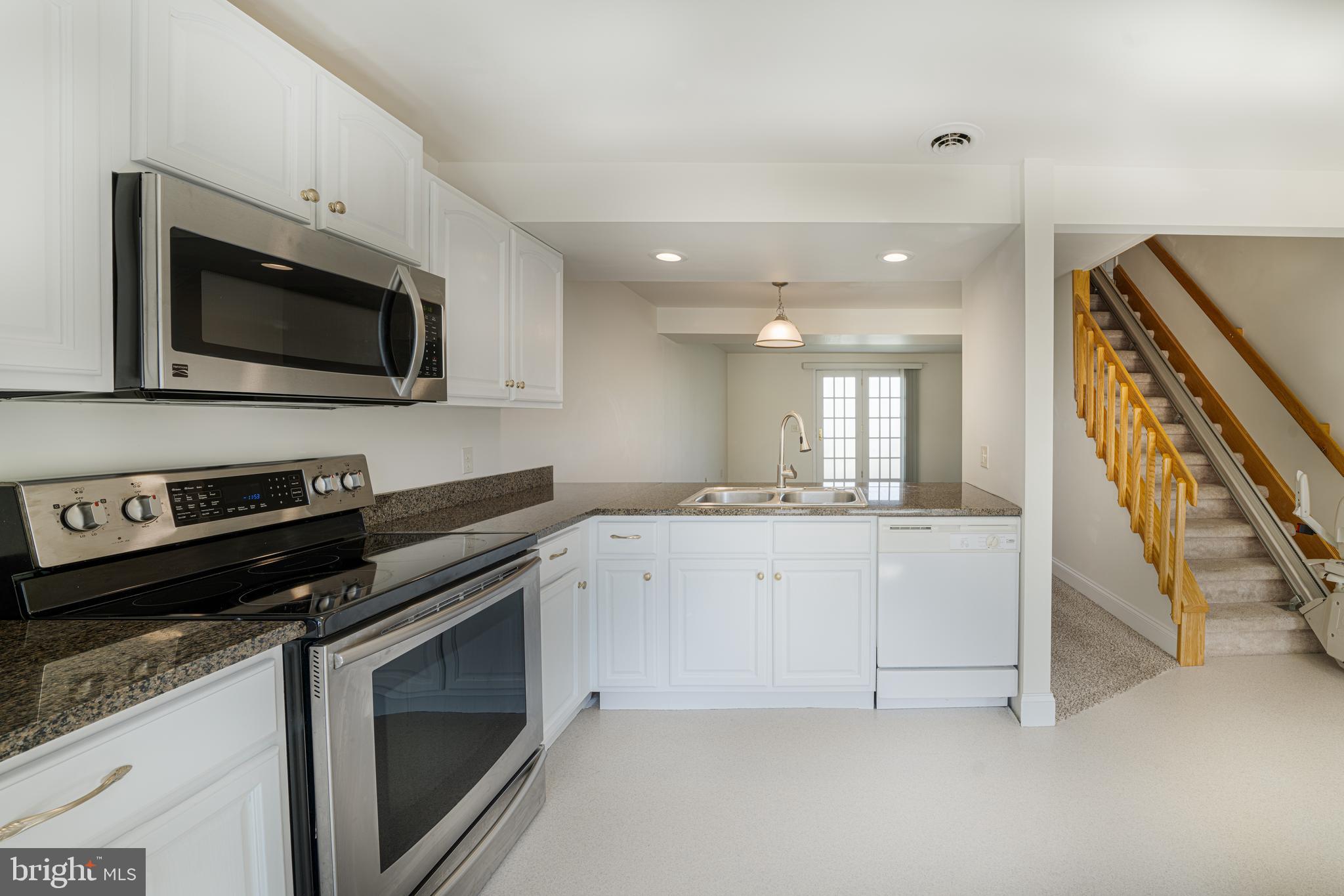 NORTH END - Residential