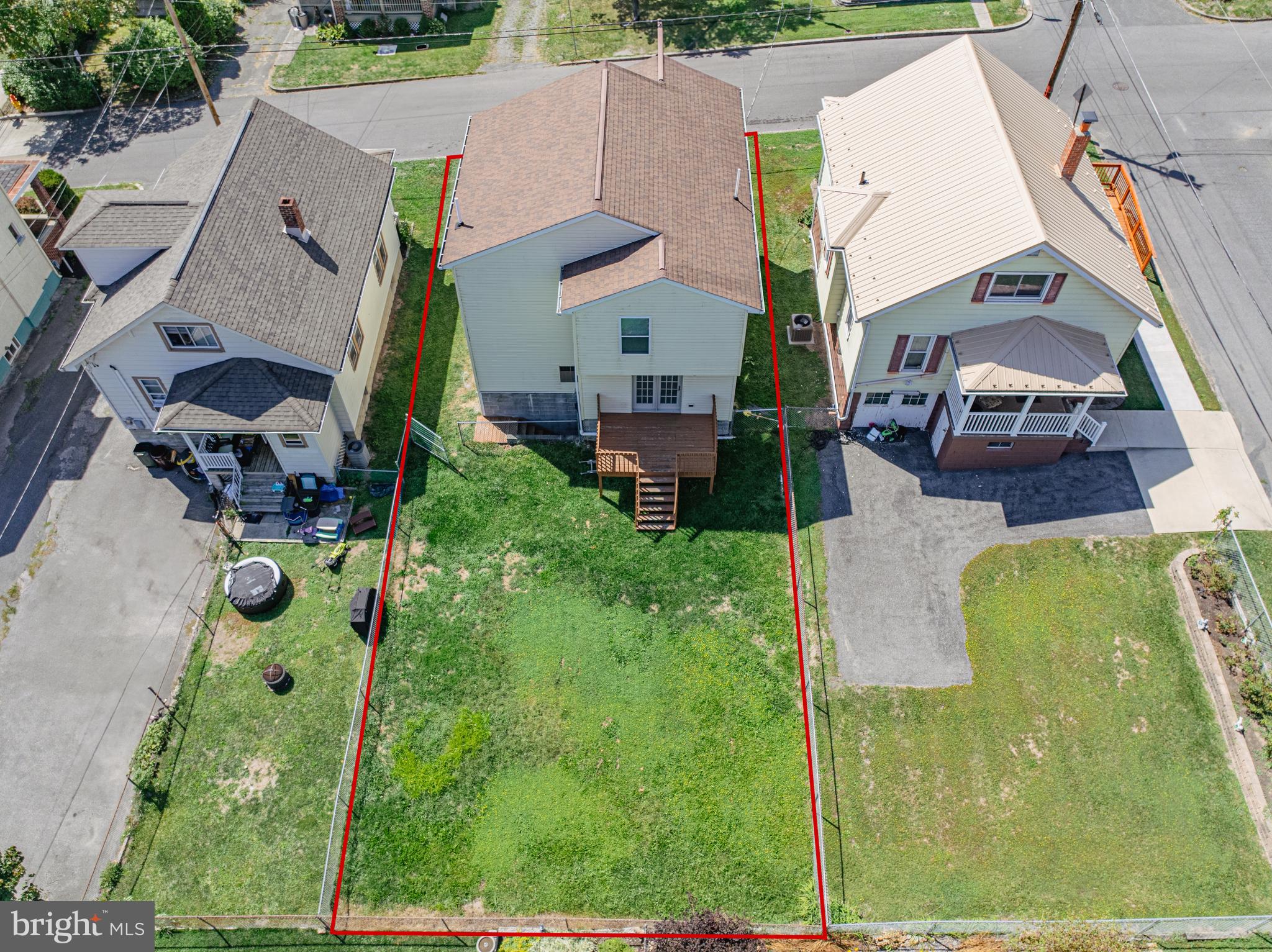 NORTH END - Residential