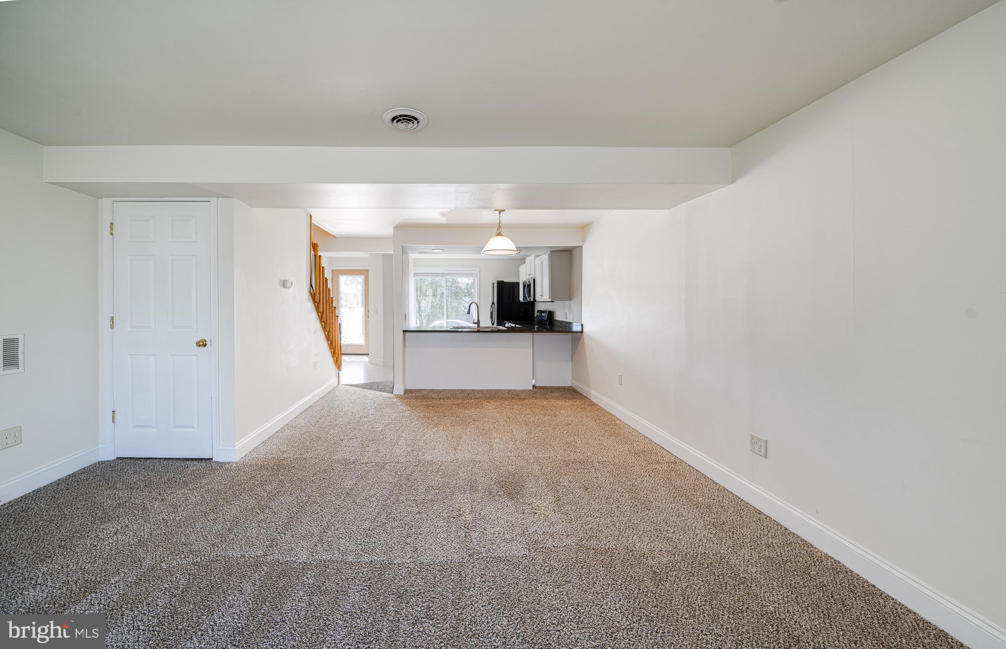 NORTH END - Residential