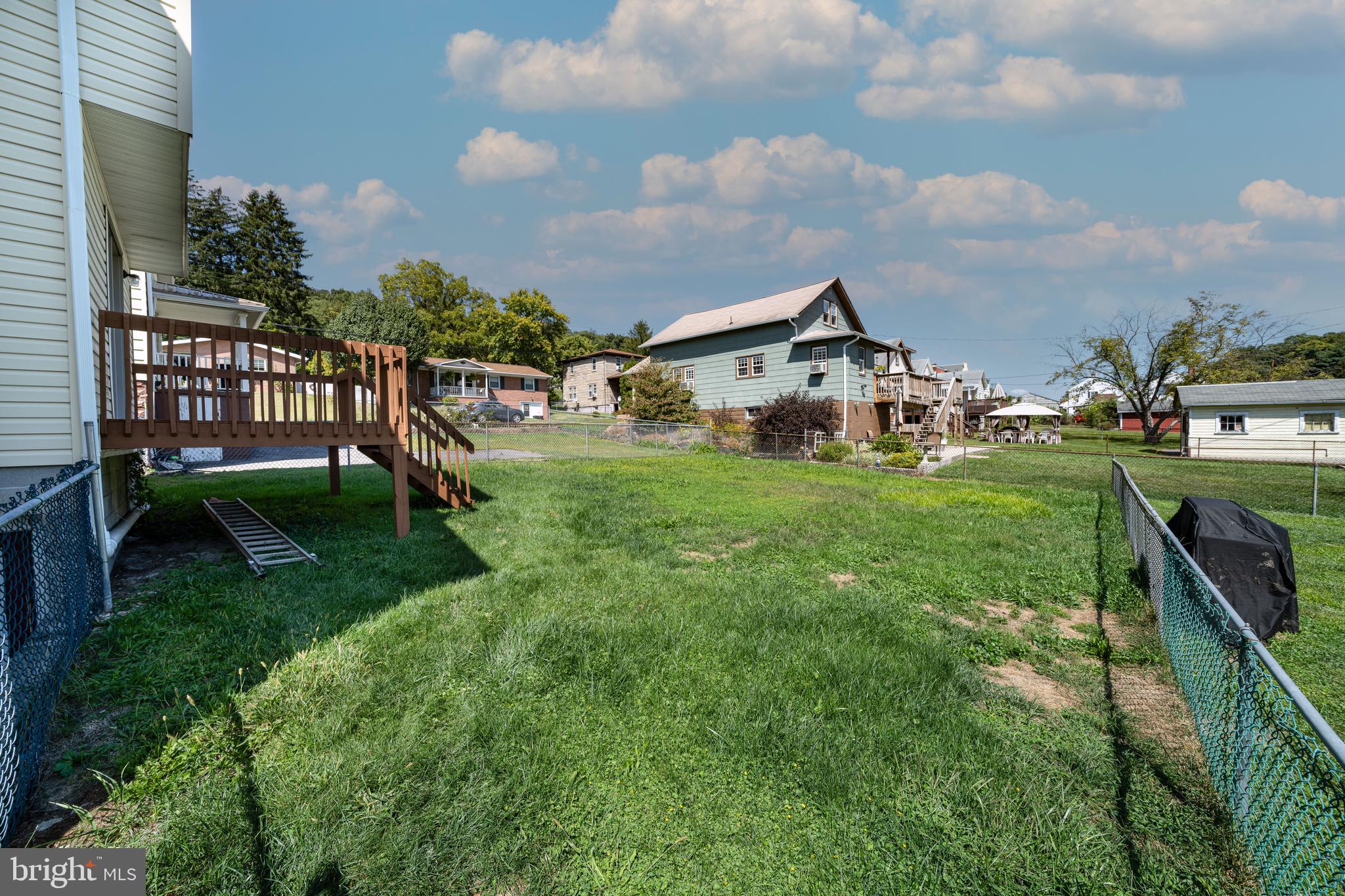 NORTH END - Residential