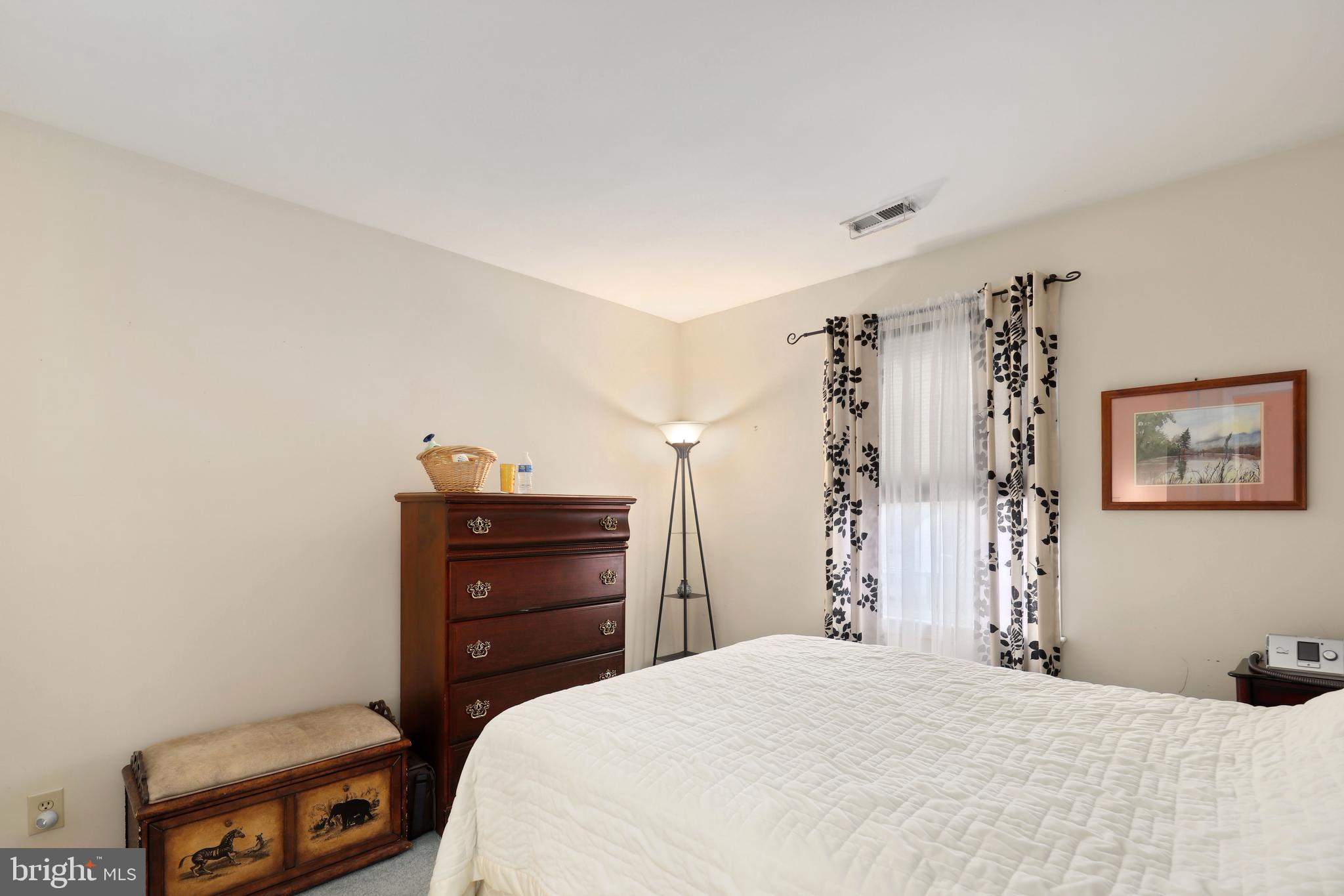 WILLOW OAKS - Residential