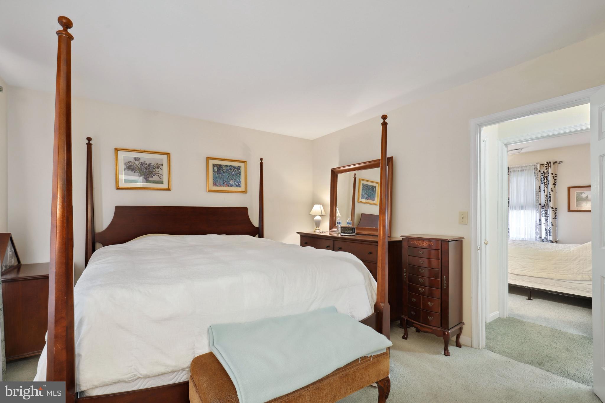 WILLOW OAKS - Residential