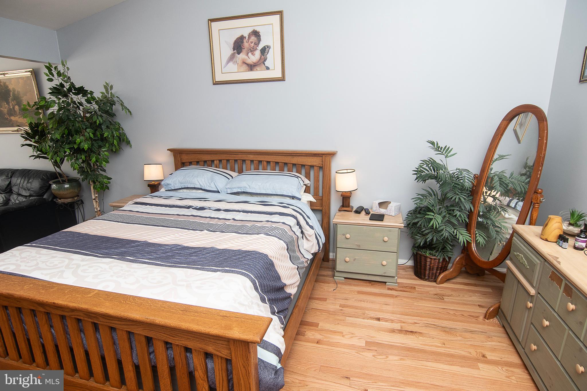 KINGSTOWNE - Residential