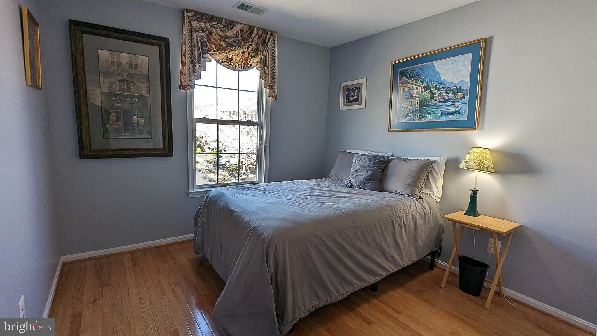 KINGSTOWNE - Residential