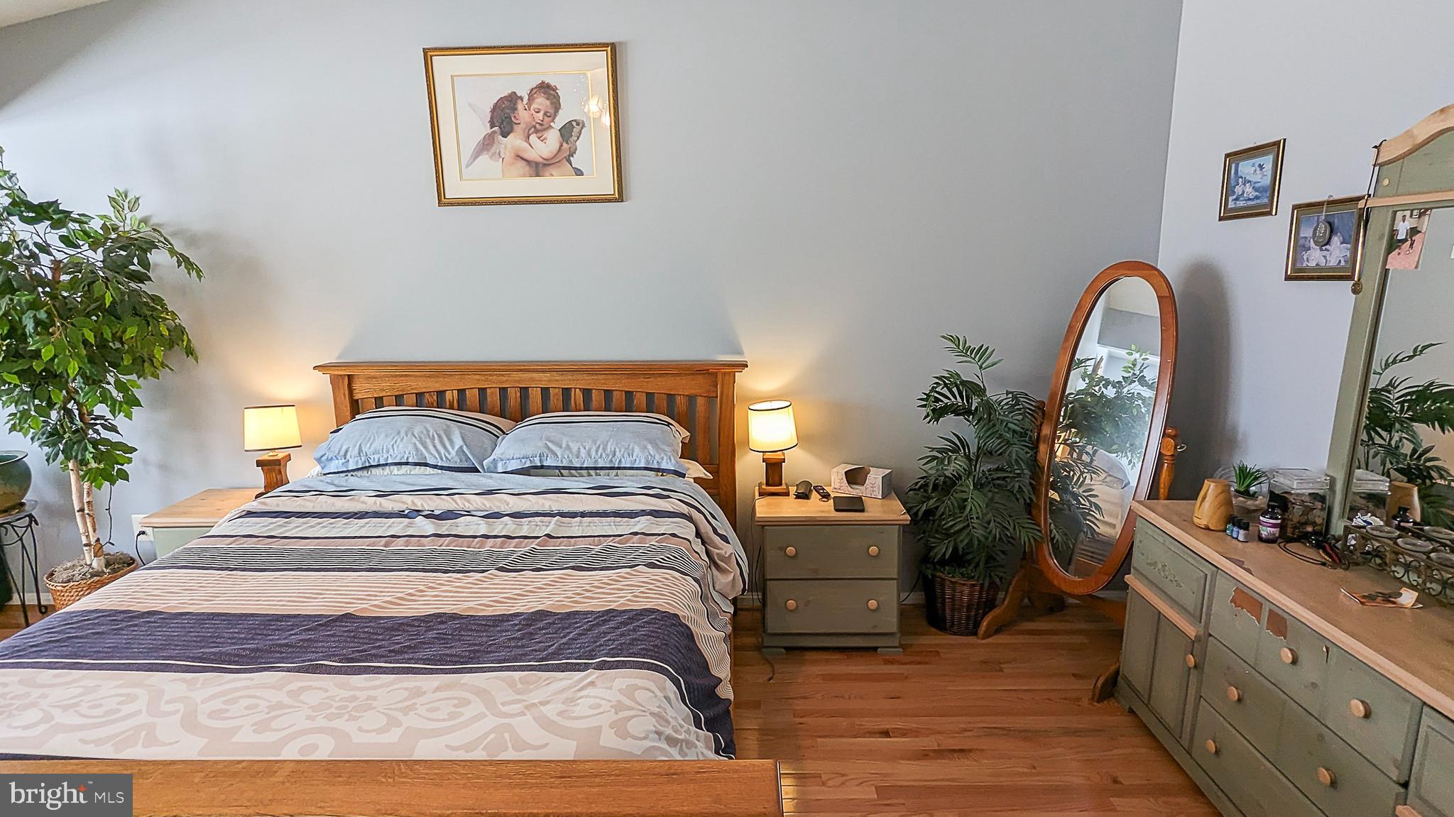 KINGSTOWNE - Residential