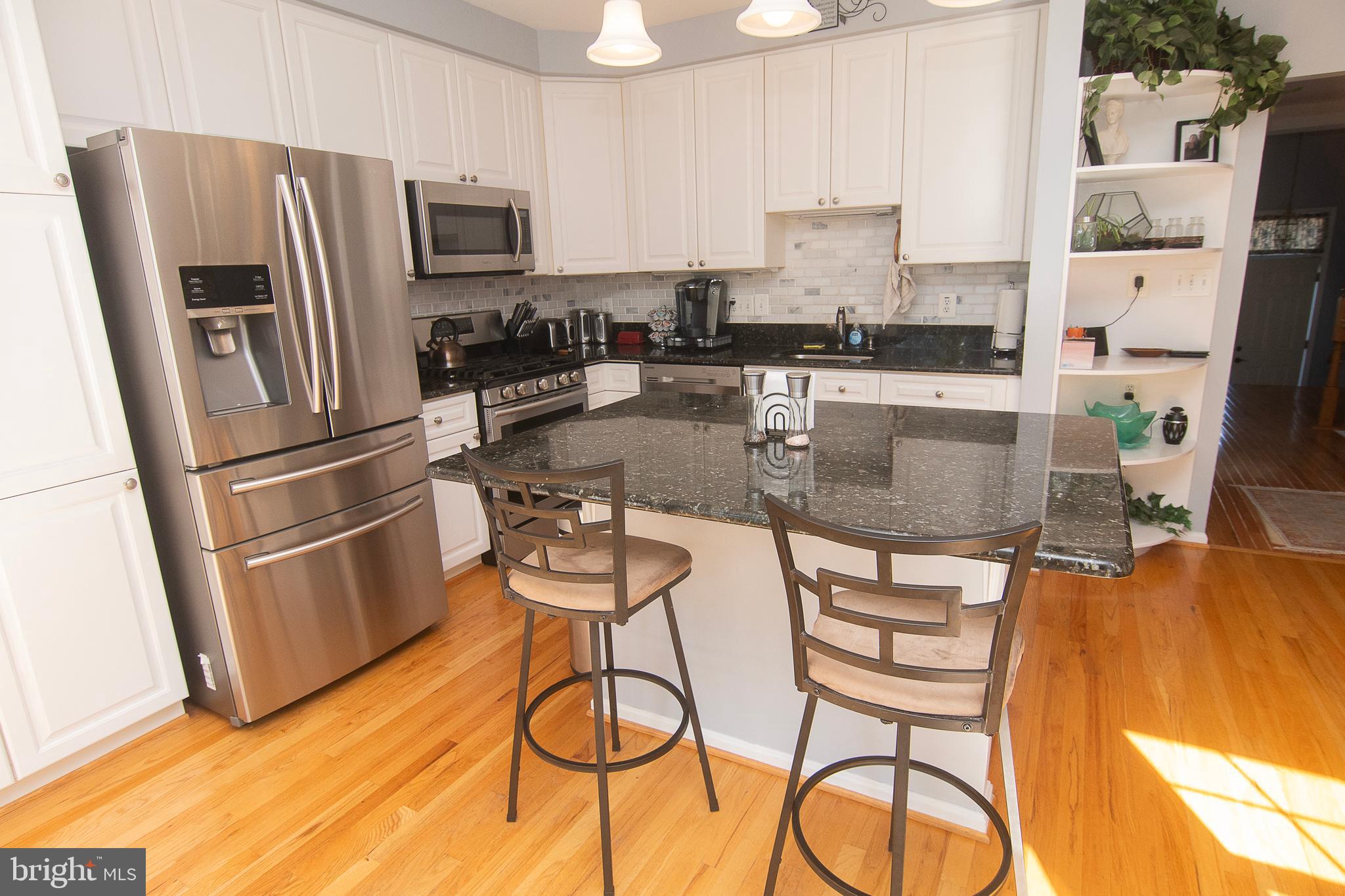 KINGSTOWNE - Residential