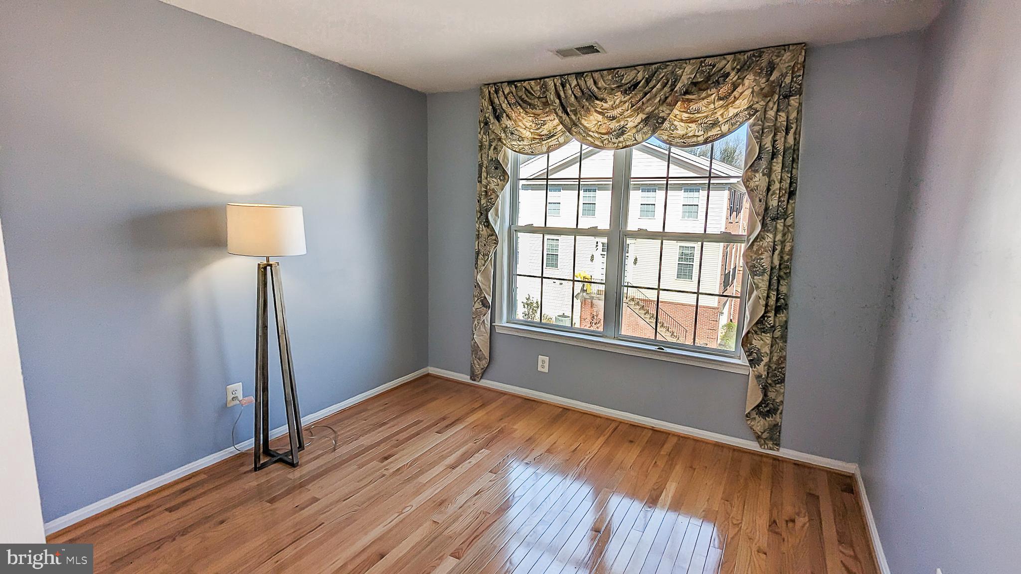 KINGSTOWNE - Residential