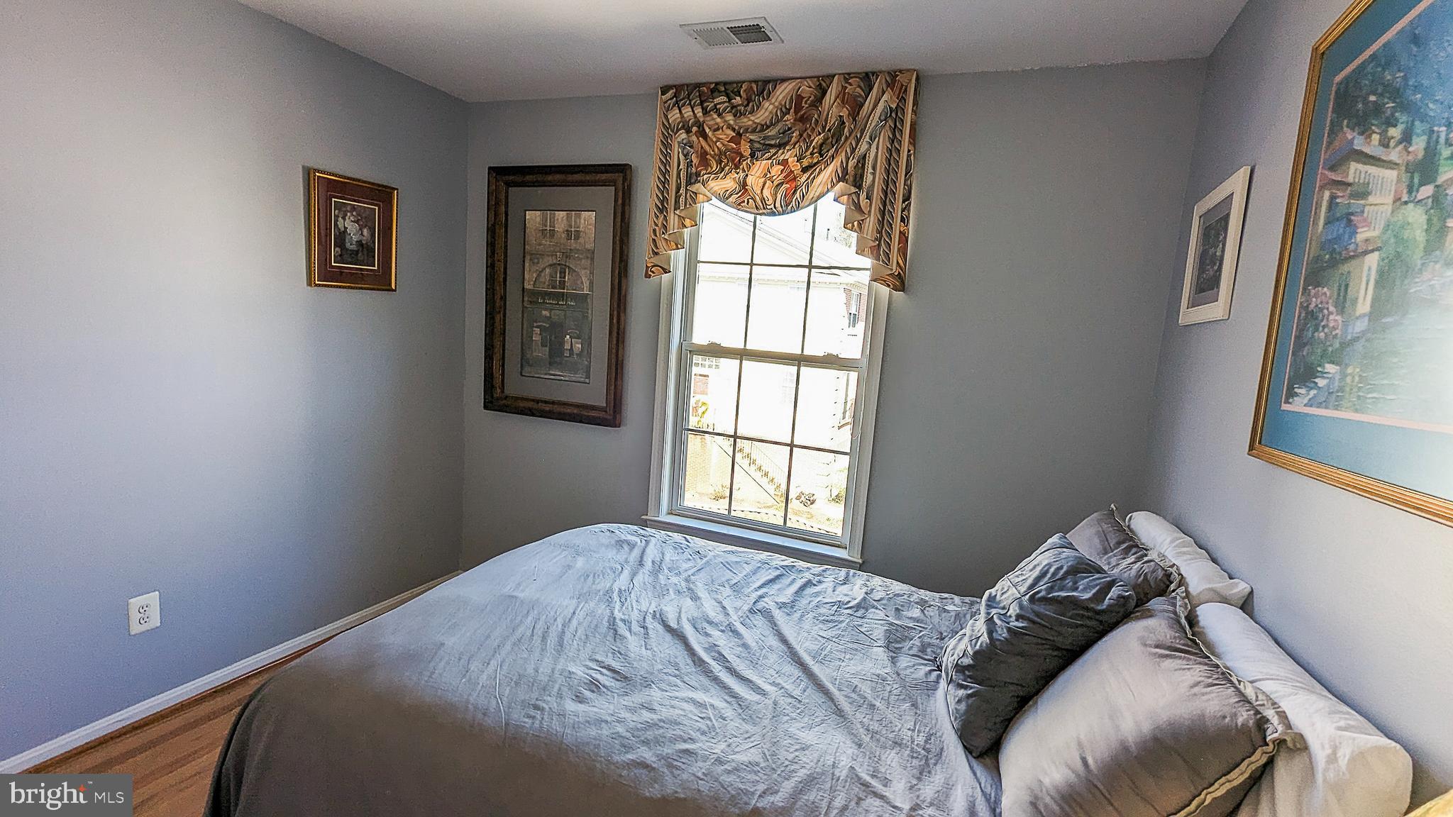 KINGSTOWNE - Residential