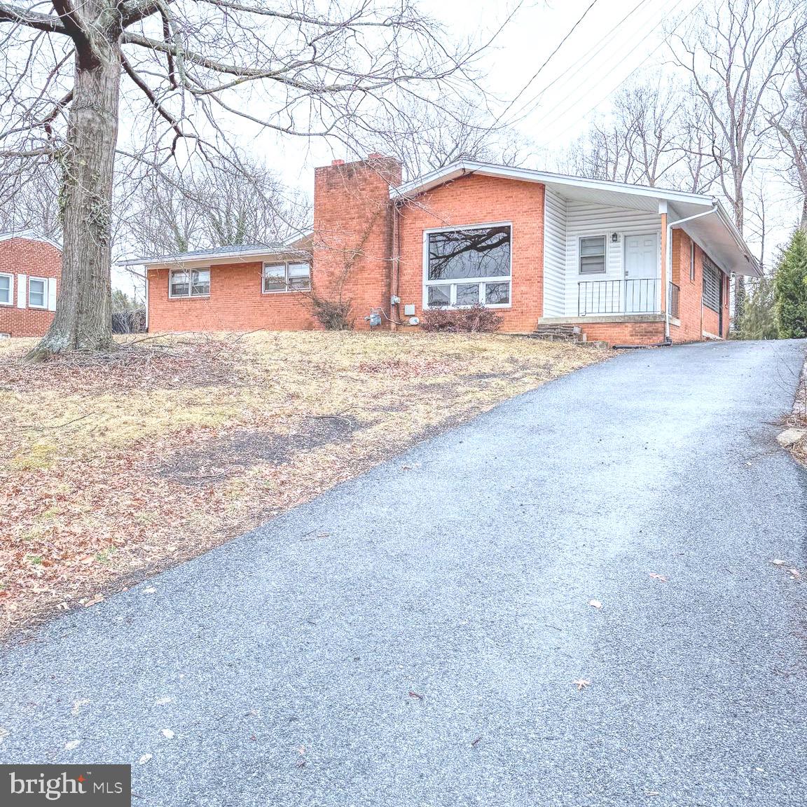 RIVER BEND - Residential