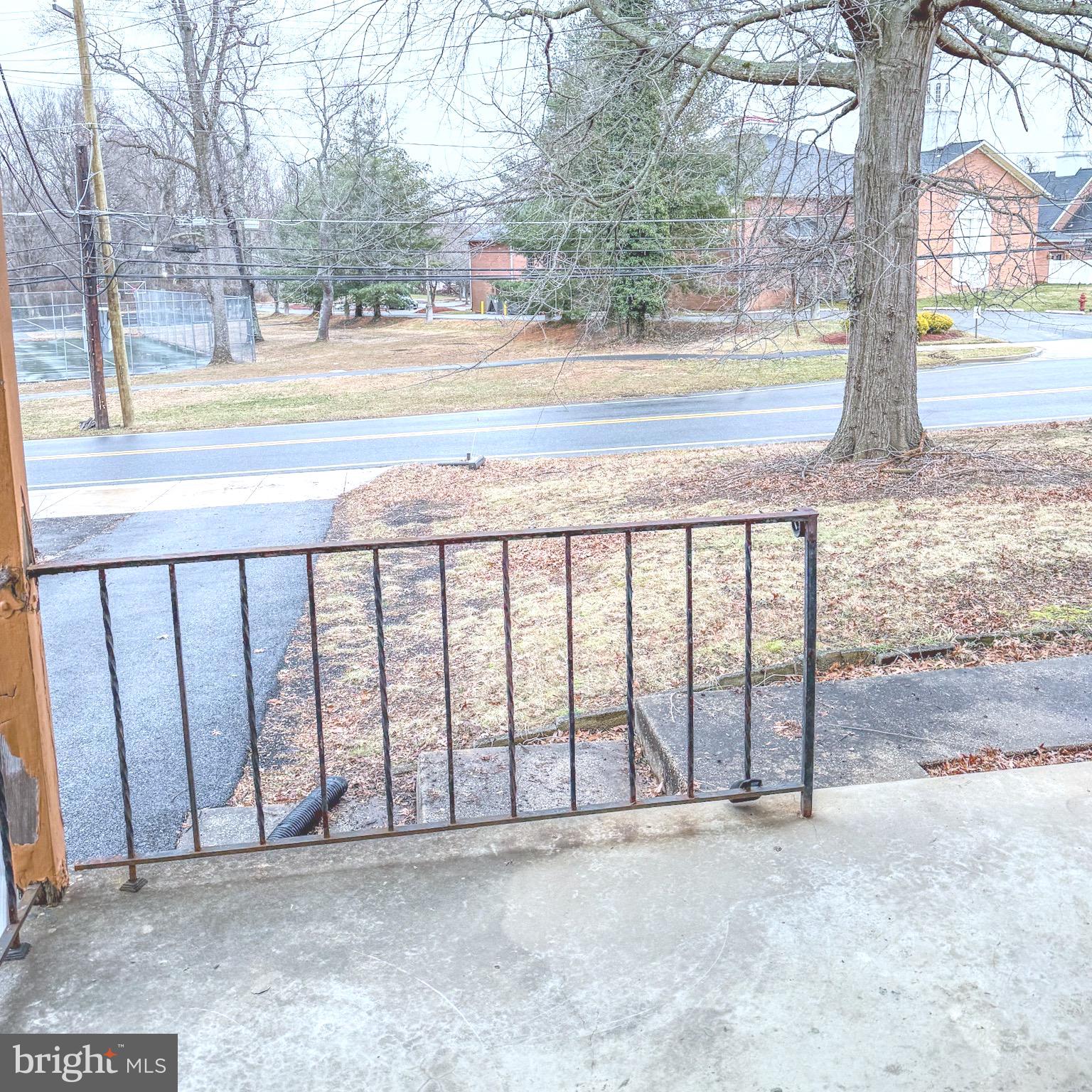 RIVER BEND - Residential