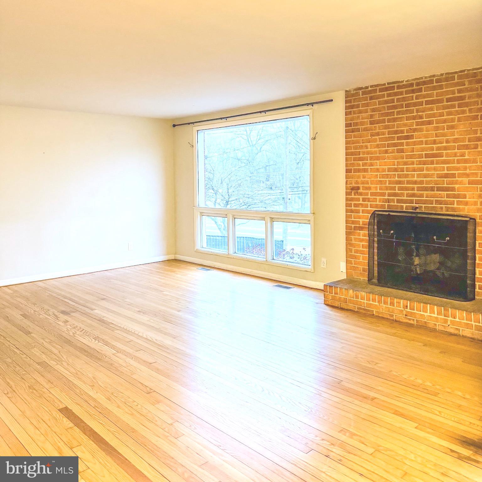 RIVER BEND - Residential